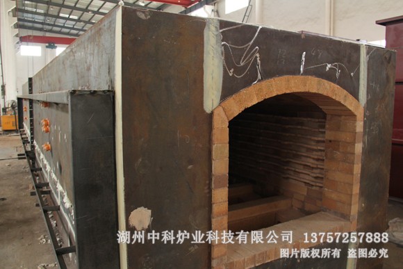 �ƗUʽ��̎���t���a(ch��n)��