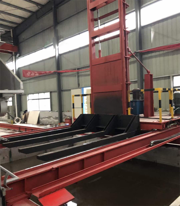 ȫ�Ԅ�(d��ng)��Ȼ���܇(ch��)�t�{(di��o)ԇ���